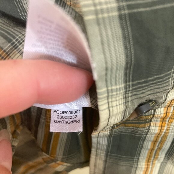 Filson Fishing Shirt Mens Small Twin Lakes Green Gold Plaid Lightweight Vented - Picture 10 of 11